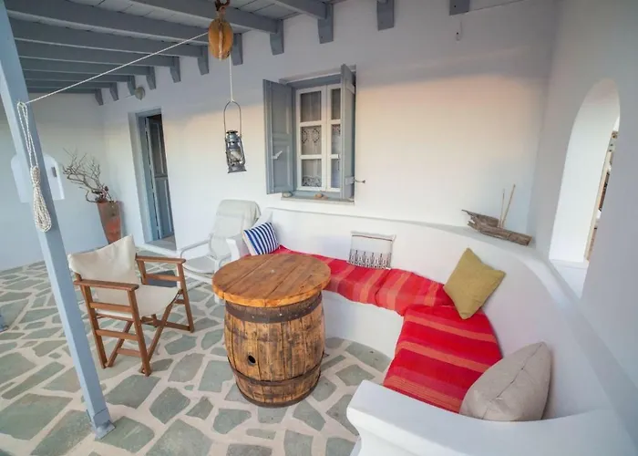 Greek Island Charming Holiday home *